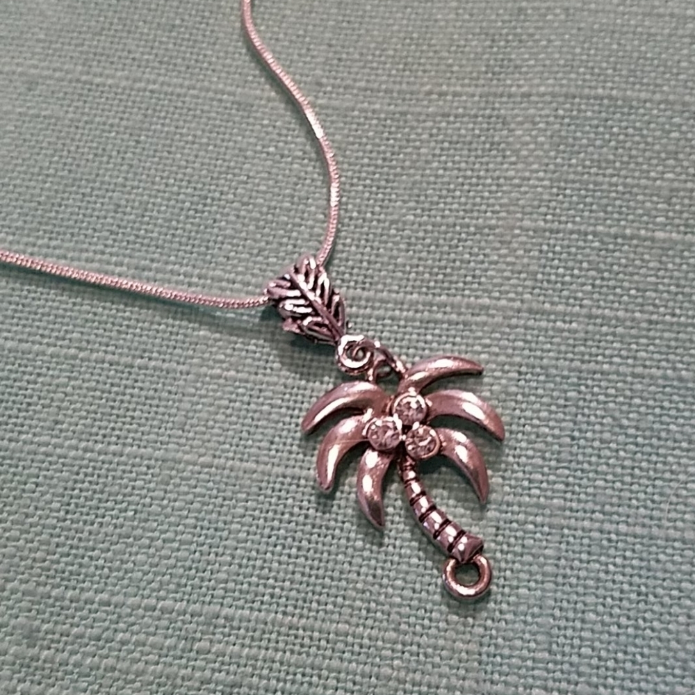 Necklace silver plated palm tree CZ pendant New